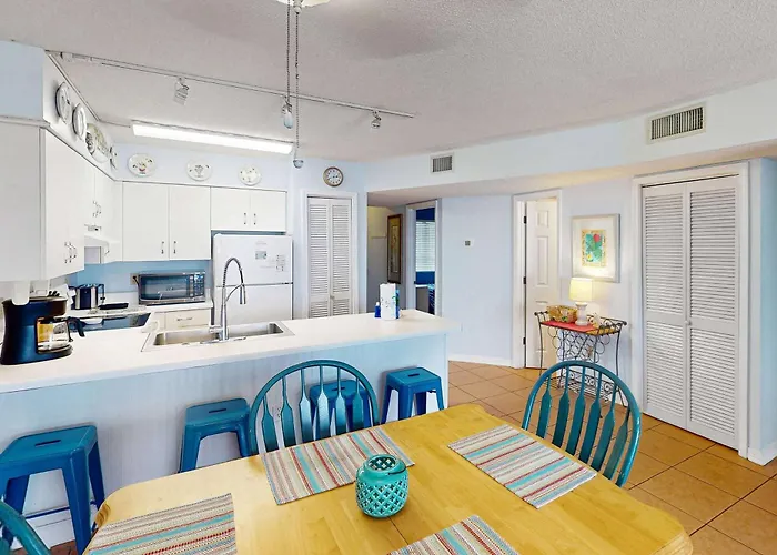 Holiday home Newly Updated Beachfront With Gulf View Indoor Outdoor Pools & Hot Tub