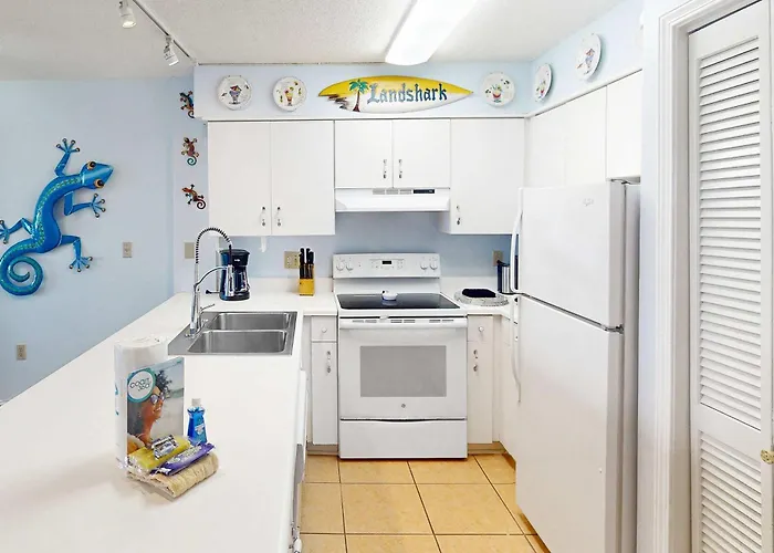 Newly Updated Beachfront With Gulf View Indoor Outdoor Pools & Hot Tub Gulf Shores