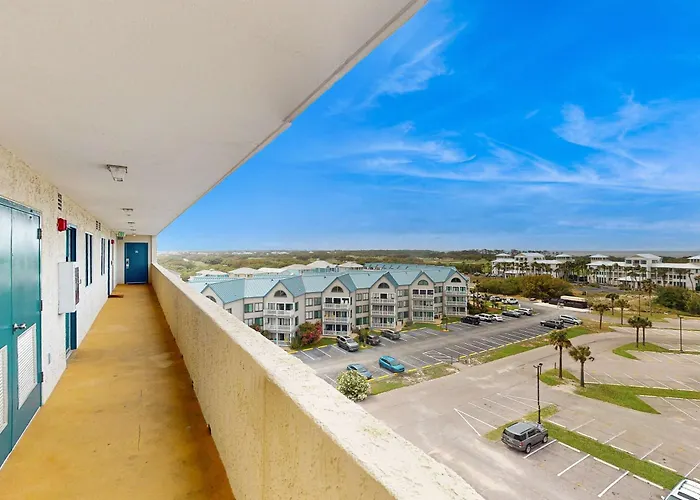 Newly Updated Beachfront With Gulf View Indoor Outdoor Pools & Hot Tub Gulf Shores