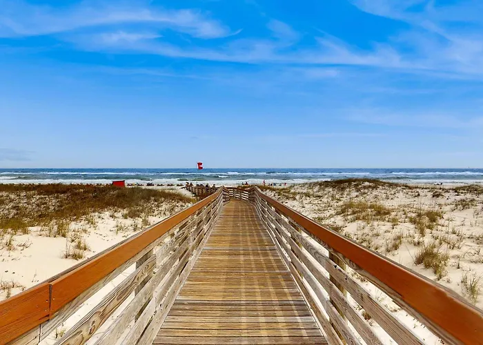 Holiday home Newly Updated Beachfront With Gulf View Indoor Outdoor Pools & Hot Tub Gulf Shores